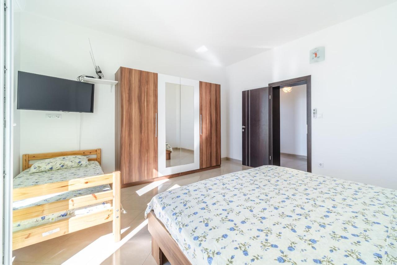 Beach Paradise Apartments Podstrana Exterior photo