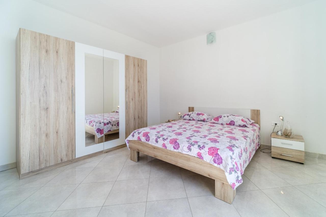 Beach Paradise Apartments Podstrana Exterior photo